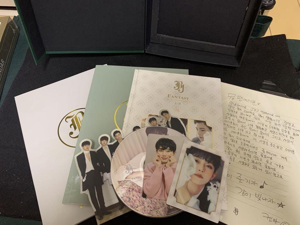 [USED] JBJ Calendar Album Look Closely At JBJ 3-Piece Set