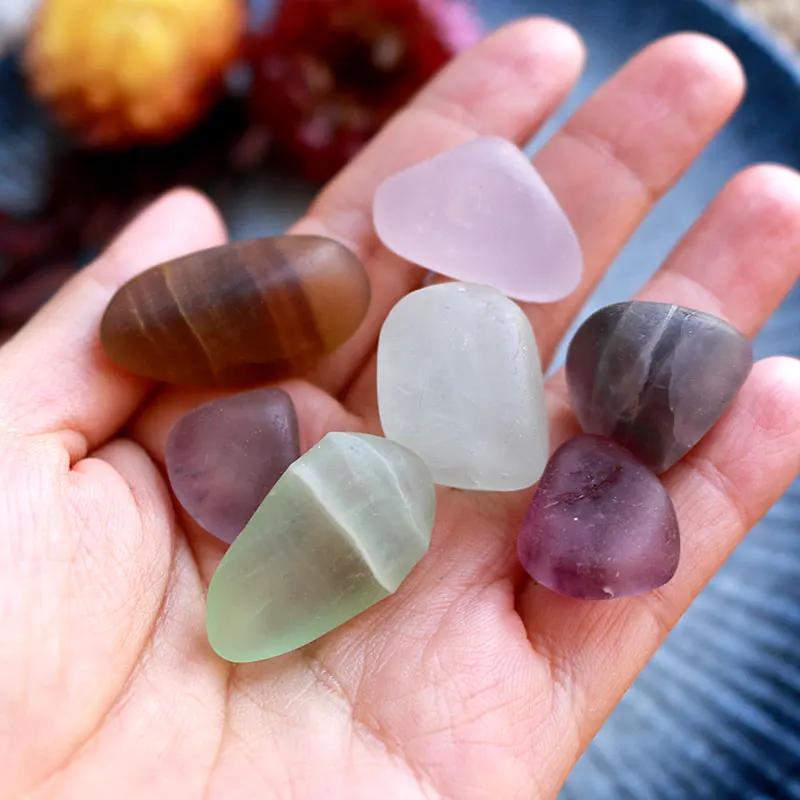 100g Großpackung Gemischte Trommelsteine Poliert Kristall-Set Quarz für Heimdekoration Geschenke Therapie Größe 15-20MM Regenbogenfluorit