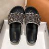 Fashion Thick Soled Classic Slippers with a Sense of Luxury 2024 New Women's Rhinestone Beaded Summer Fashion Sandals for External Wear