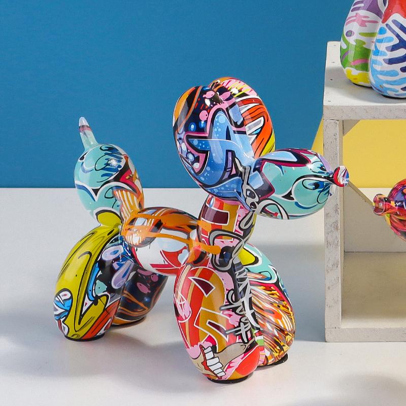 Water Transfer Balloon Dog Sculpture Resin Craft Decorative Piece for Bedroom, Living Room, and Study with Trendy Style