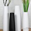 Large Modern Nordic Ceramic Floor Vase: Black & White Minimalist Design for Dried Flowers and French Arrangements In Living Room