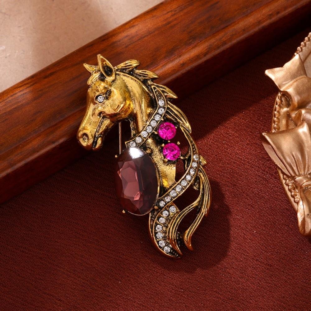 Horse Year Zodiac Horse Head Brooch Chinese New Year Metal Pony Badge Pin Zodiac Animal Pins Gift