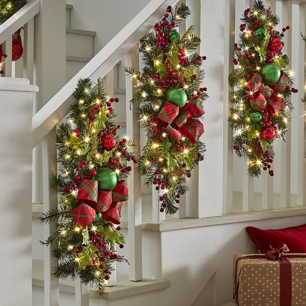 60x30cm Christmas Decor Stair Wreath with Light String Xmas Simulation Garland Gleamy Door Swag Garland for Christmas Party 2026