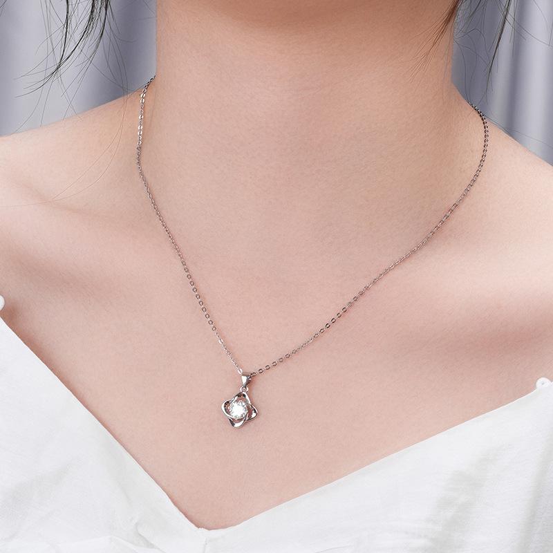 

Ожерелье из стерлингового серебра S925 с четырьмя листами клевера и муассанитом, женская мода, простая, индивидуальная, универсальная, с подвеской на ключицу 925 Silver