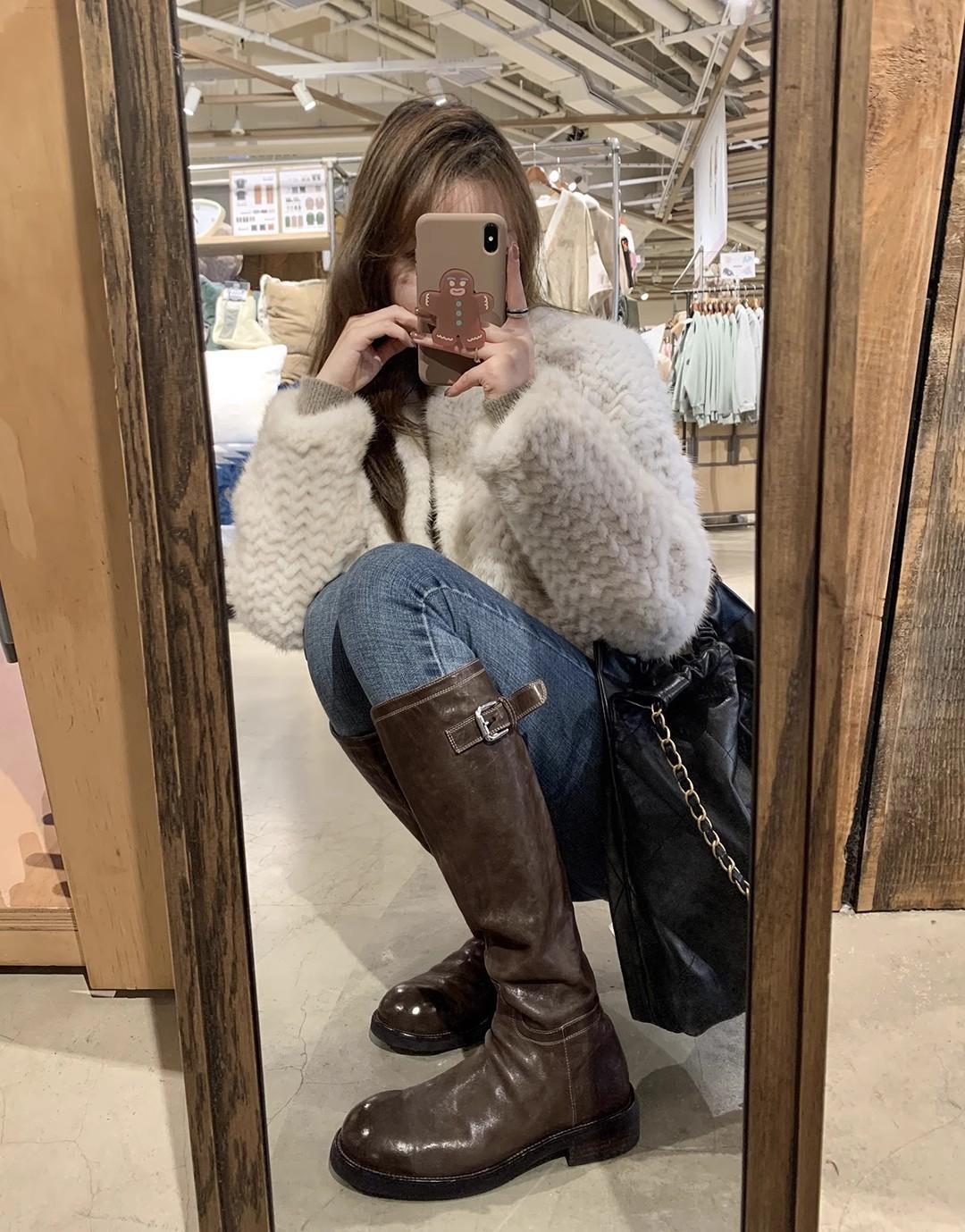 

Второй волос! Туфли Су Иньинь, ретро, из вымытой лошадиной кожи с пряжкой, на толстом каблуке, средней высоты сапоги, женские сапоги-рыцари 40