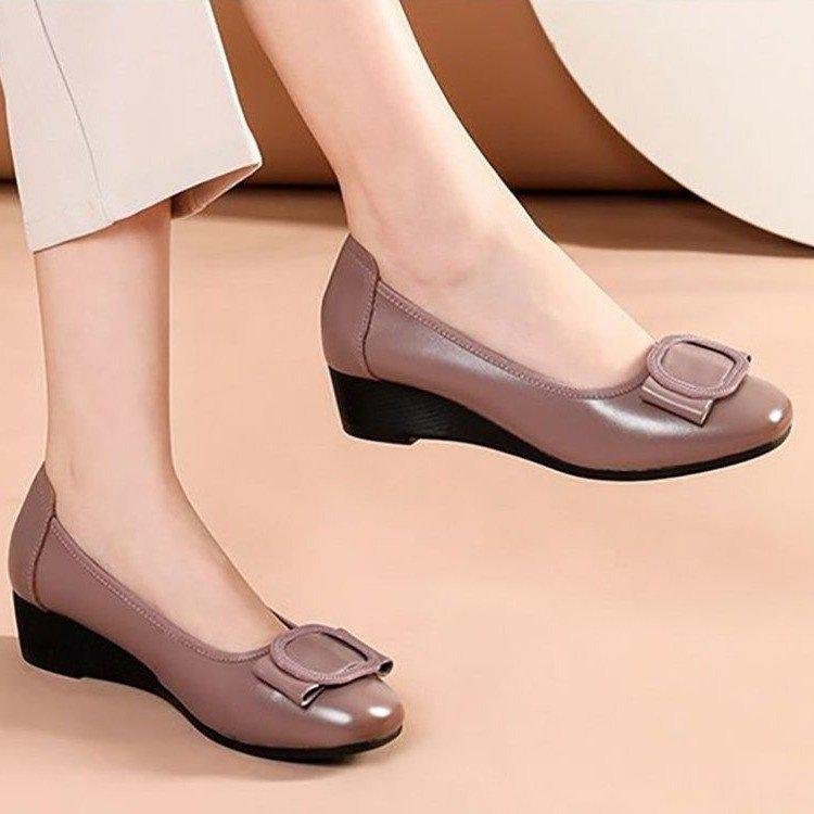 Flat-soled Single Shoes Women's Soft-soled Young Mother Shoes 2025 Autumn Fashion Doudou Shoes Super Soft Not Tired Feet Leather Shoes Women