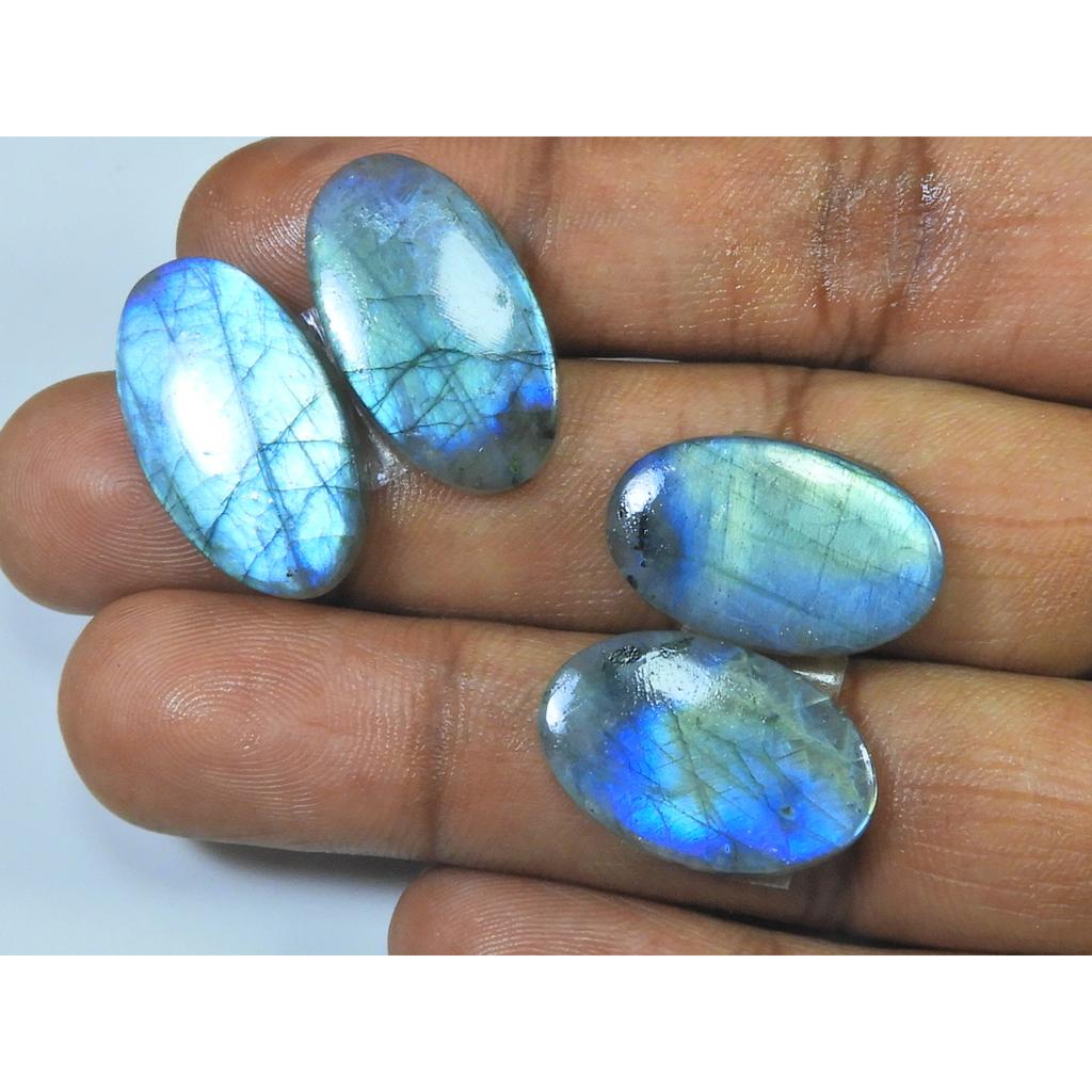 49 Cts. Přírodní labradorit (22–24 mm každý) 02ks Oválný kabošon Shodný pár SK-3126