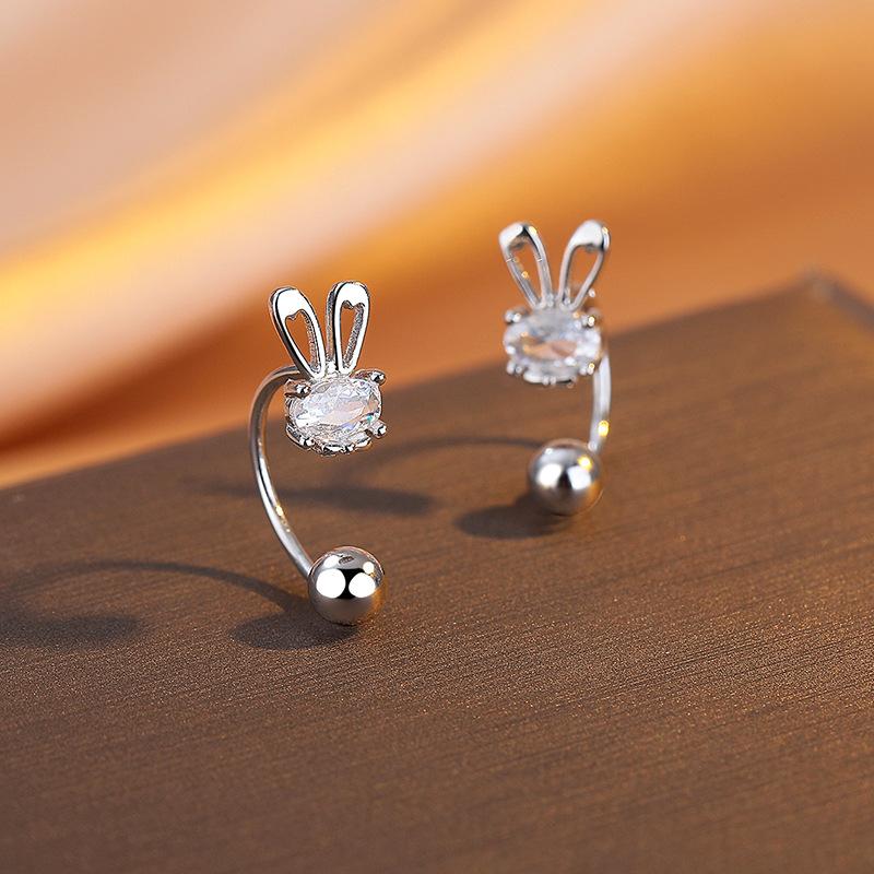 

Diamond Rabbit Earrings Female Versatile Design Cute Animal Sweet Fashion Screw Cap Earrings 925 silver платиновый