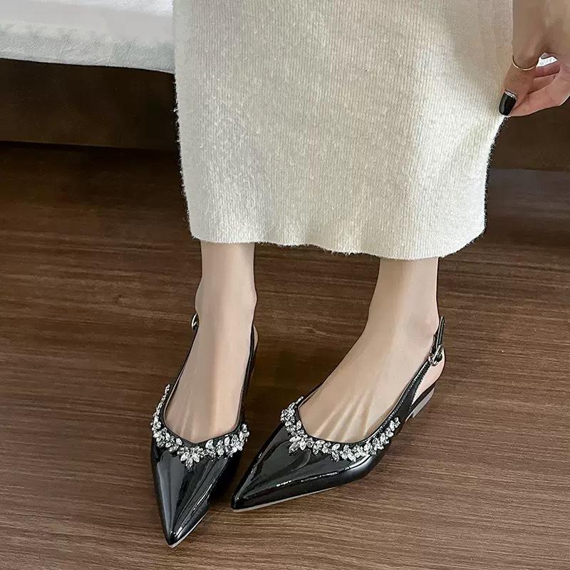 

Large size women s shoes rhinestone pointed fairy temperament baotou nude sandals 2025 new summer French patent leather thick sole 40