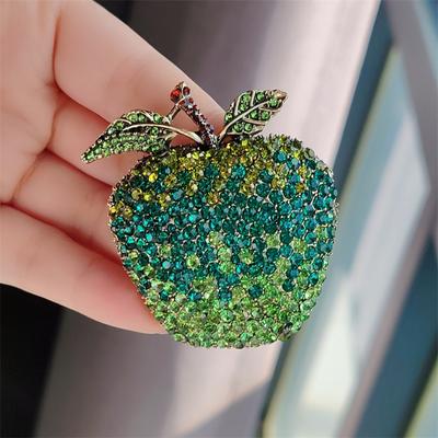 Big Shining Apple Brooches Pins Green Red Rhinestone Beautiful Fruits Women Unisex Party Office Brooch Gifts