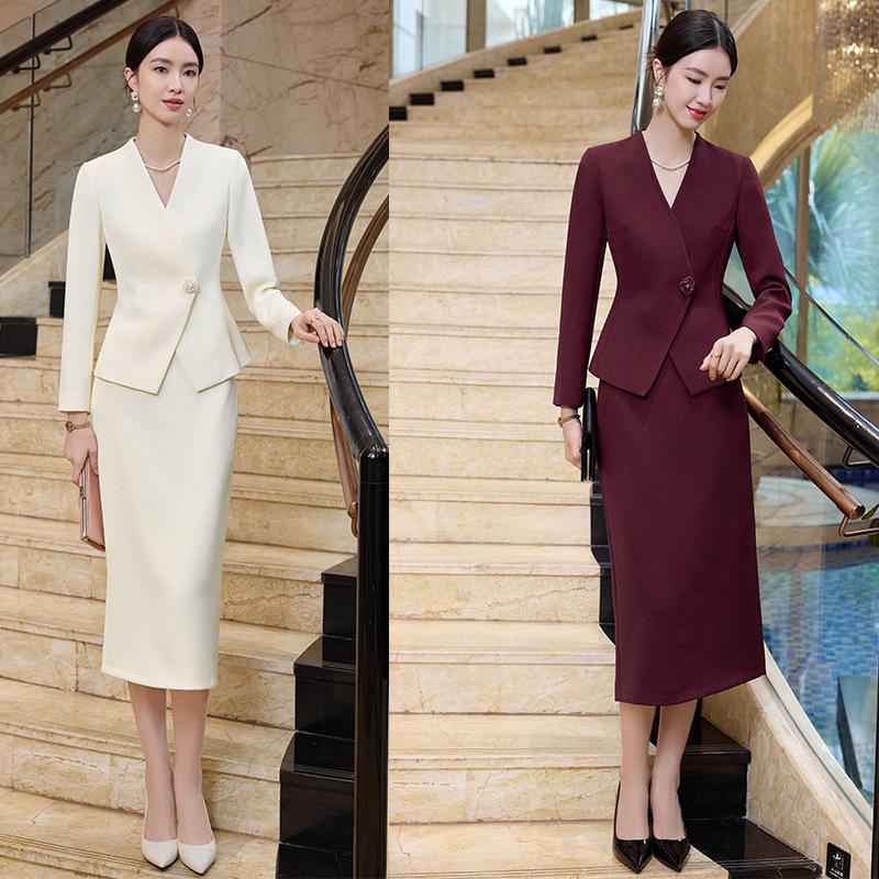 Elegant Apricot Women's Blazer Set: Chic Street Style, High-End Professional Suit