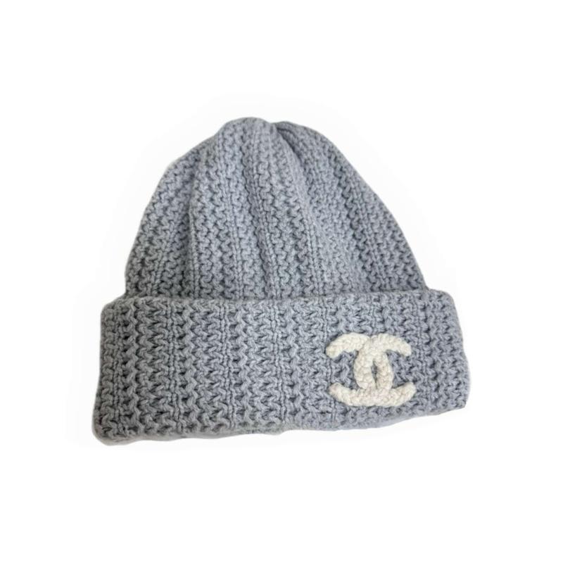

CHANEL Knitted Logo Warm Cashmere Wool Hat Women s Blue синій