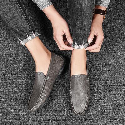 Sommer Leichte Slipper Schuhe Für Herren Männliche Bootsschuhe 2025 Leder Herren Mokassins Herren Fahrschuhe Freizeitschuh Slipper Flats