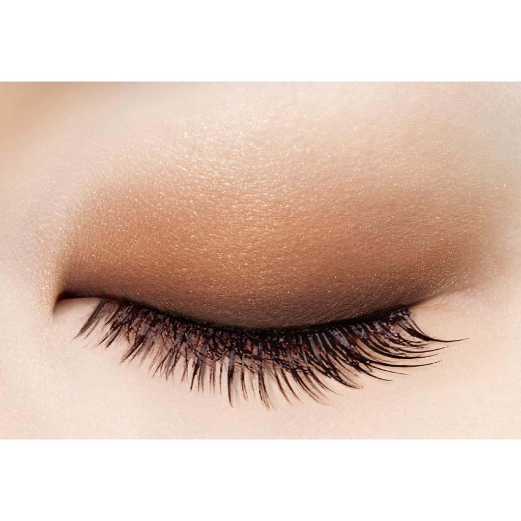 Excel Skinny Rich Shadow SR01 Limited Edition Lidschattenpalette '23 (Beige Braun)