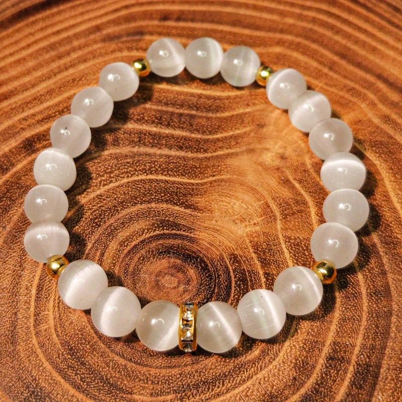 Handmade Natural White Cat's Eye Stone Bracelet, Elegant and Pure White Ideal Gift for Family Loved Ones Suitable for Daily Travel Wedding Wear
