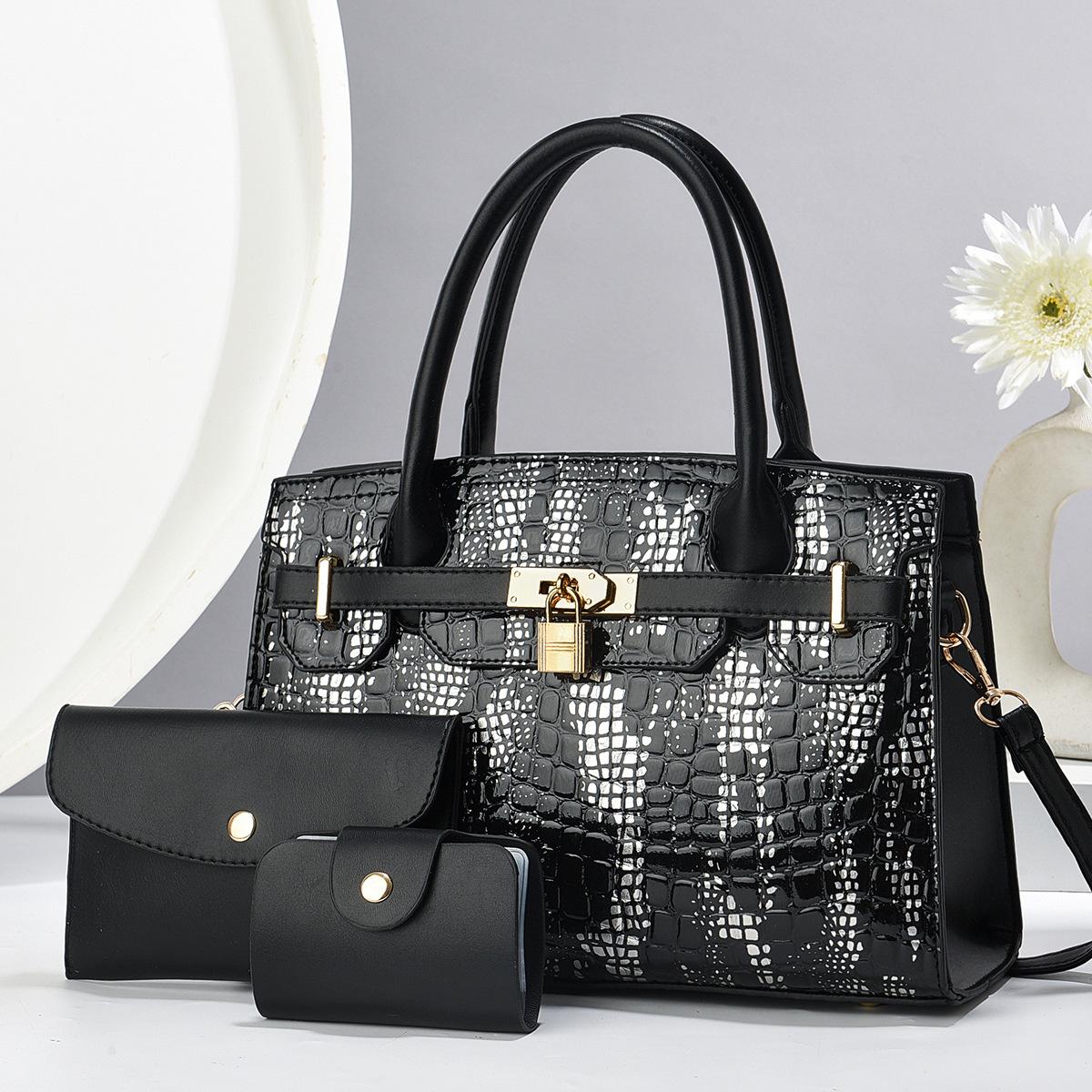 

Женская сумка Классическая сумочка Узор крокодила сумка мать и дитя Сумка мессенджер на одно плечо Замок 31*12*21 чёрный