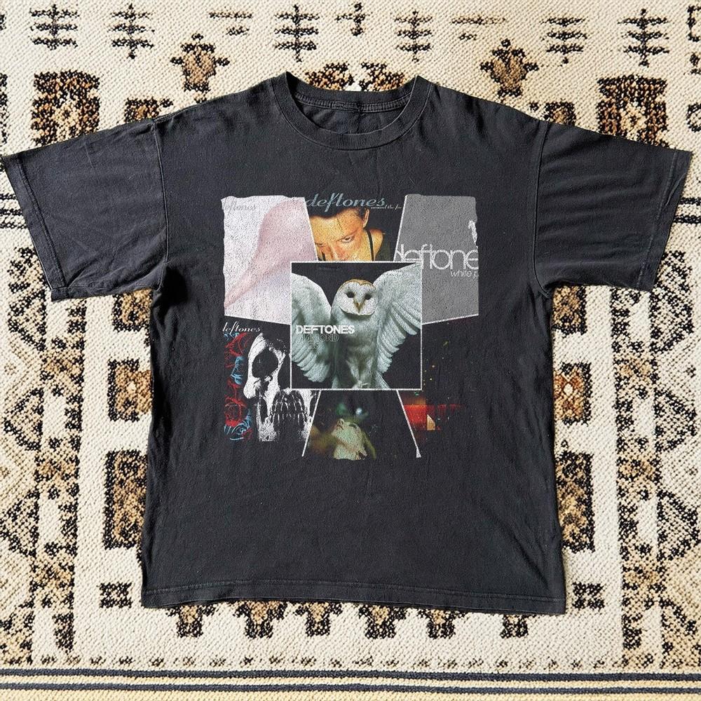Deftones Album Rock Band Black Cotton Unisex TShirt | Retro Graphic Tee Unisex T-Shirt M