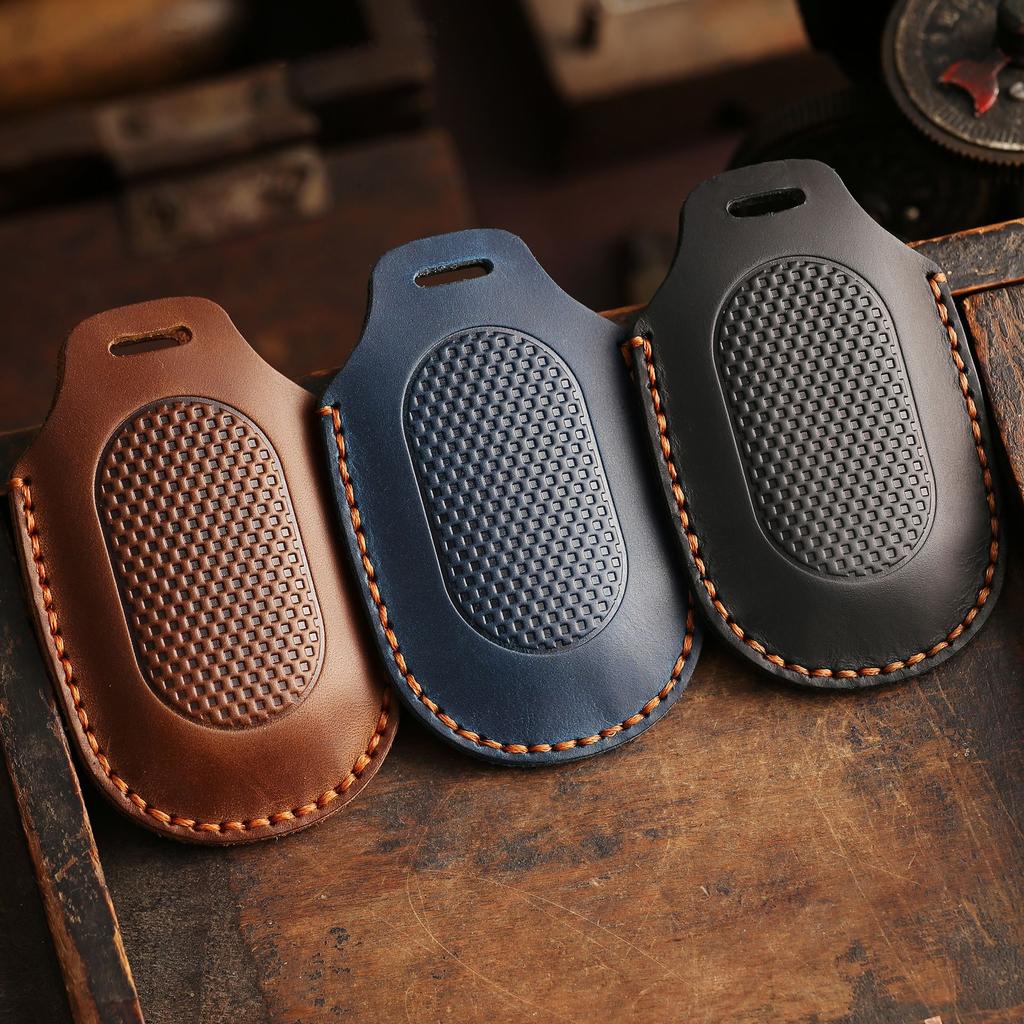 Leather key cover is suitable for Sanyang SYM motorcycle remote control key protection bag, genuine leather is purely handmade and retro.