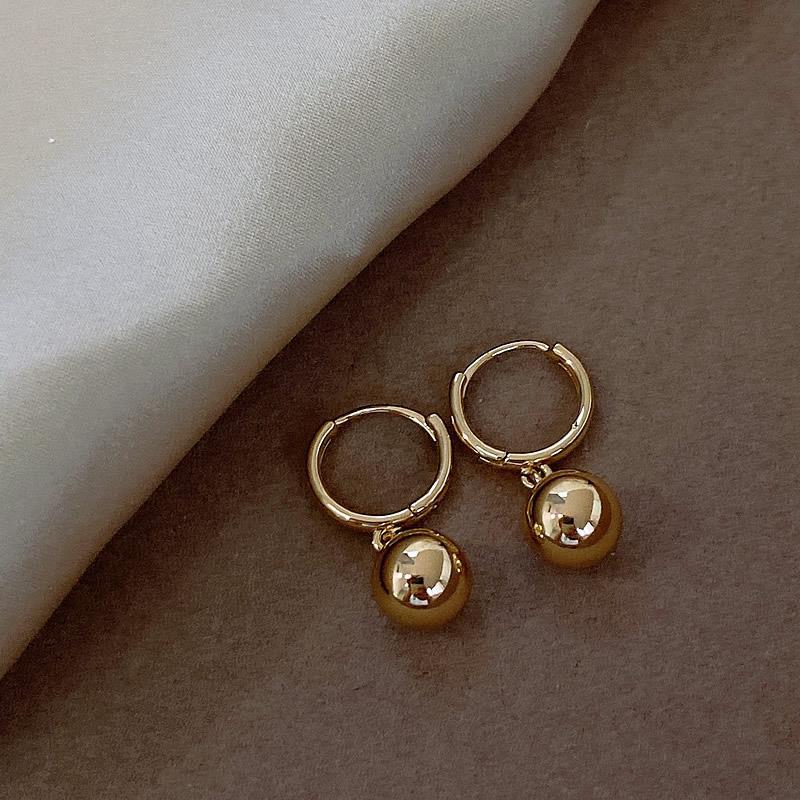 Korean-Style Metal Hoop Earrings: Trendy, Retro Design for Women
