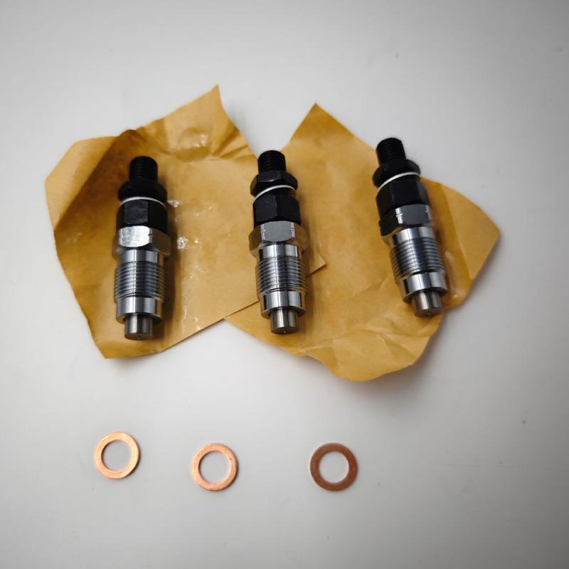 3pcs Universal Fuel Injector 16032-53000 16032-53902 For Reman Kubota D1105 D1105T D1005 D905 ENGINE New 1G065-53000,16261-53000