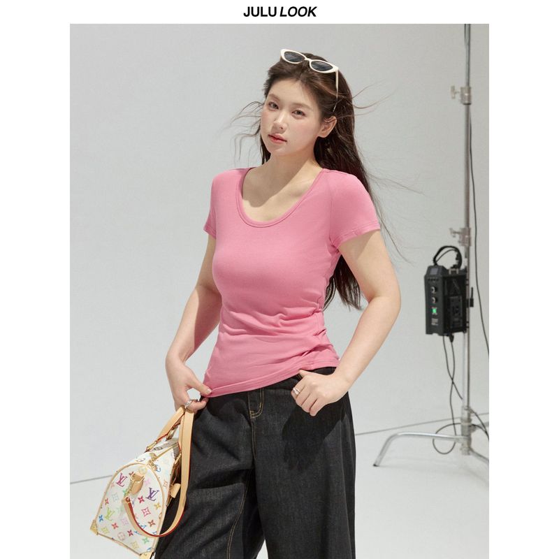 

Julu Studio Sweet Desire Catcher Plus-Size Women s Solid Color Dopamine Straight-Shoulder Slimming Short-Sleeve T-Shirt in Large Size Rose Red XL