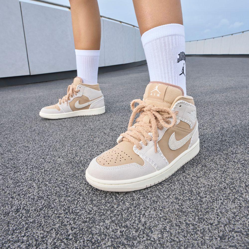 

Jordan 1 Mid SE Cozy Girl (Women s) 40.5