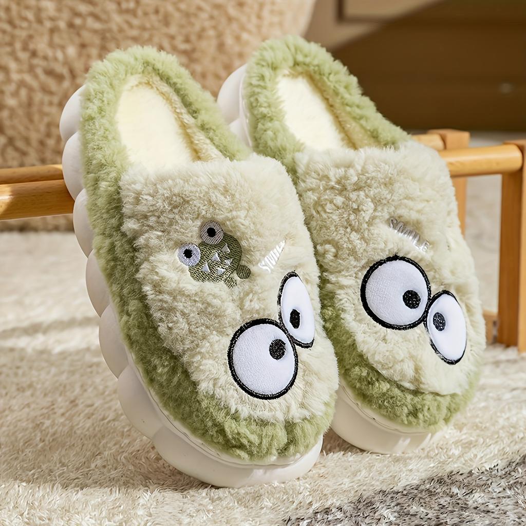 Cute Cartoon Little Winter Plush Slippers with Plush Lining, Autumn/Winter Couple's Slippers, Comfortable and Warm, Indoor Casual Slippers