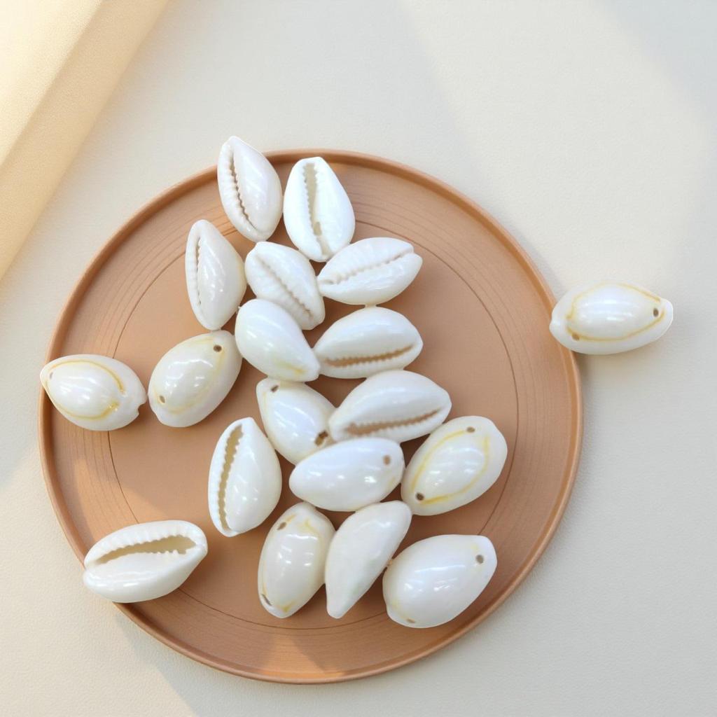 Hand-Drilled Natural Seashell Pendant for DIY Jewelry: Necklace and Bracelet Accessories