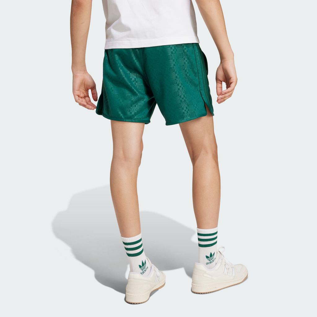 Adidas Originals Embroidered Logo Mid-Waist Casual Shorts Men Bottoms Forest-Green JC6515