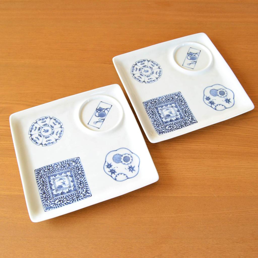 Stylish Two-piece Arita Ware One-plate Set Featuring the "Hundred Views of Sometsuke" Design. Dishwasher and Microwave Safe.