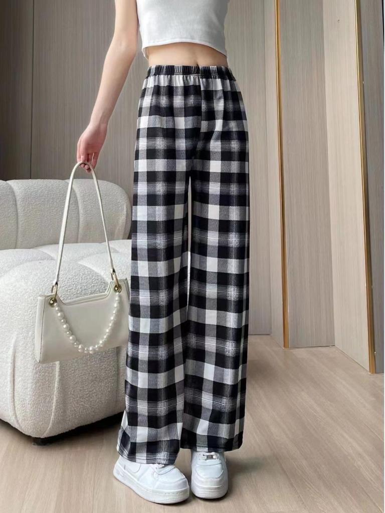 2024 Trendy Korean Plaid Wide-Leg Pants for Women - Slimming, Versatile, and Stylish for Spring/Summer