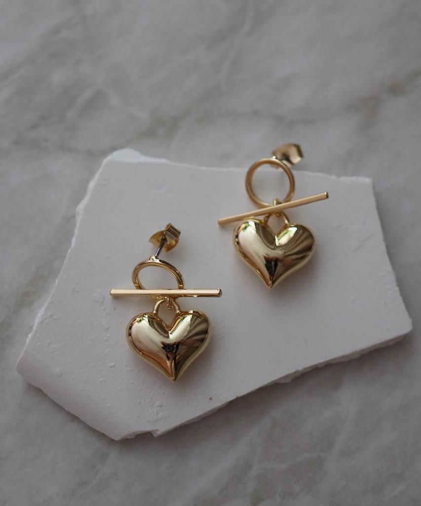 Elyona #44 Heart Knot Earrings