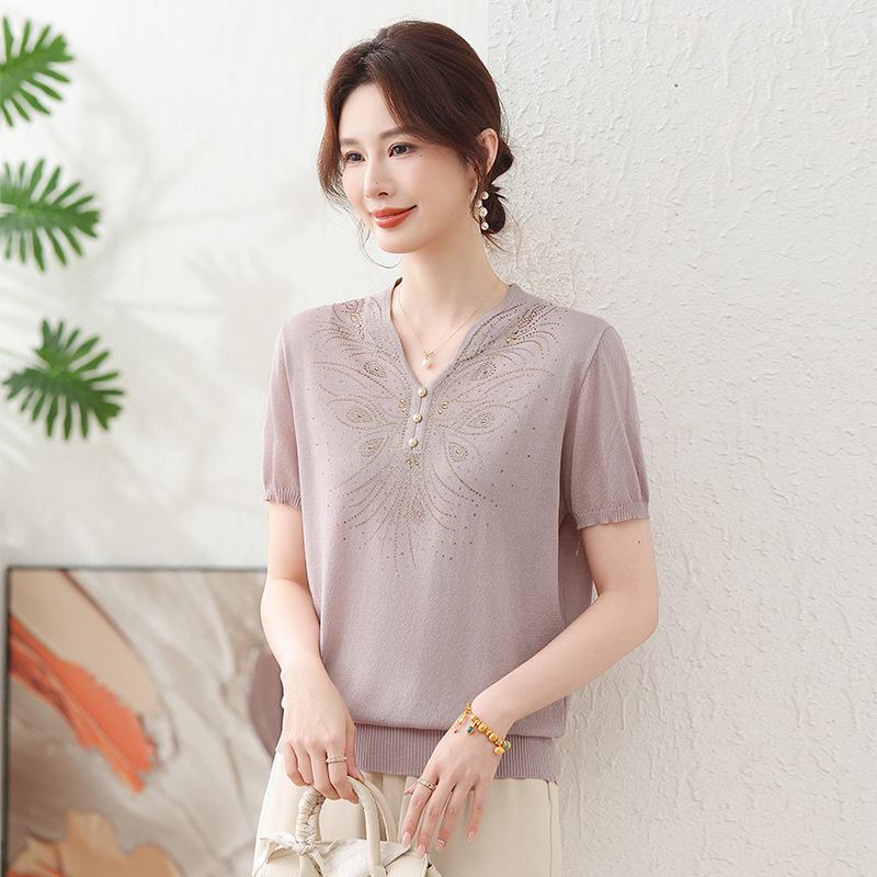 Stylish Ice Silk Short-Sleeve Top & Cardigan for Middle-Aged Women - Summer 2026 Collection