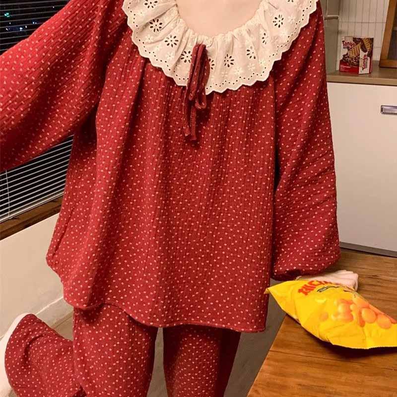 Women's Polka Dot Cloud Cotton Pajama Set - Sweet Korean Style with Large Lapel, Long Sleeves, and Pants for Spring, Autumn, and Winter.