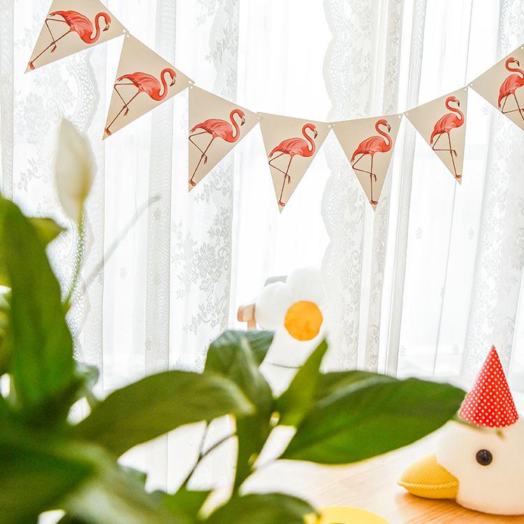 Wimpelkette für Kindergeburtstage – ideal für Babys ersten Geburtstag, als Partyhintergrund oder Zeltdekoration beim Camping.