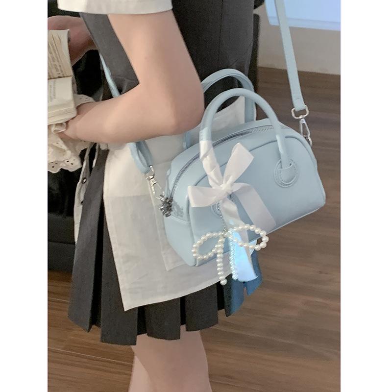 

Korean portable bowling bag women s 2025 new trendy fashion shell bag versatile messenger bag small square bag синий