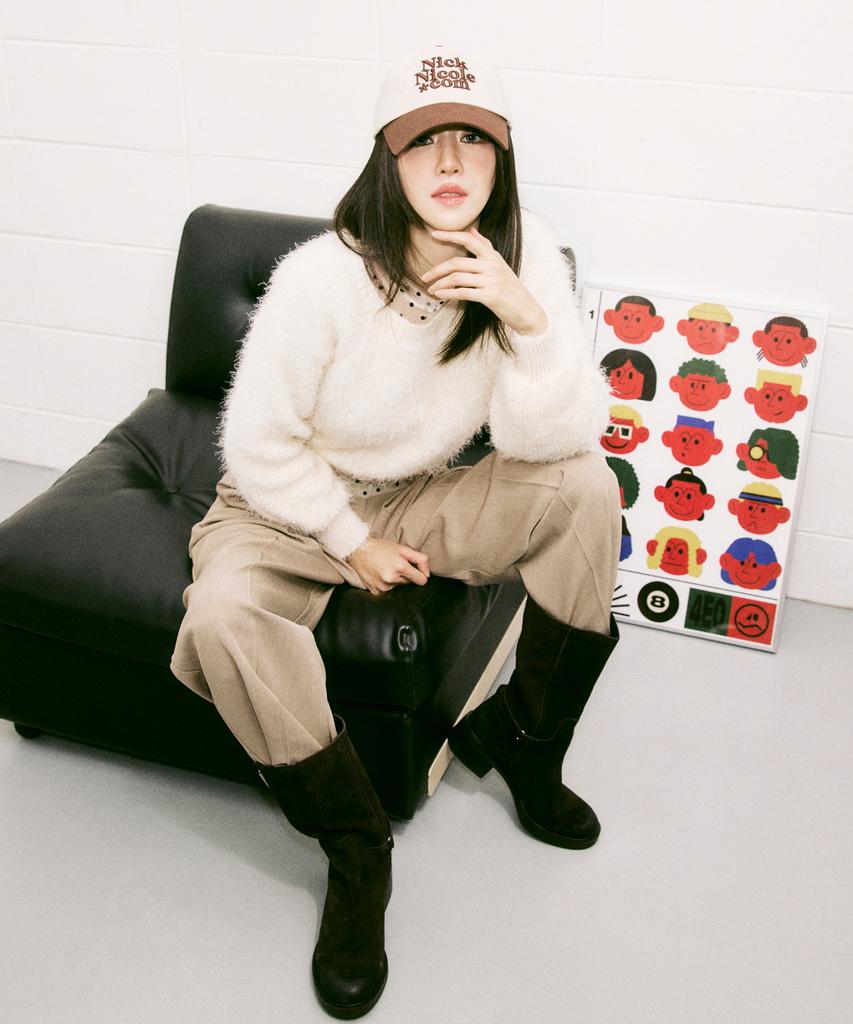Nigaennikol Minimal Classic Loose Fit Slacks_Beige