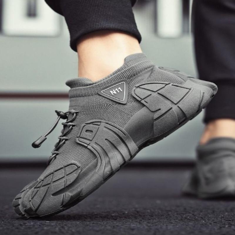 Mode Hohe Qualität Herrenschuhe 2025 Neue Sommer Atmungsaktives Mesh Plateau-Sneaker für Herren Outdoor-Sport Freizeit Socken Trendschuhe Herren