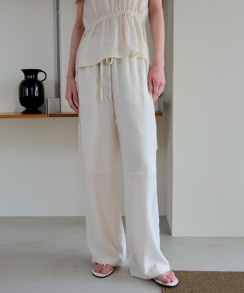 THEELO Airy Linen Blend Elastic Waist Pants (Cream)