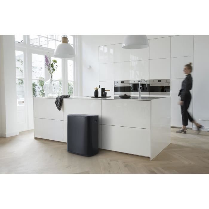 Poubelle Bo Touch Bin BRABANTIA - Avec 2 Seaux Intérieurs - 2 X 30 L - Noir Mat