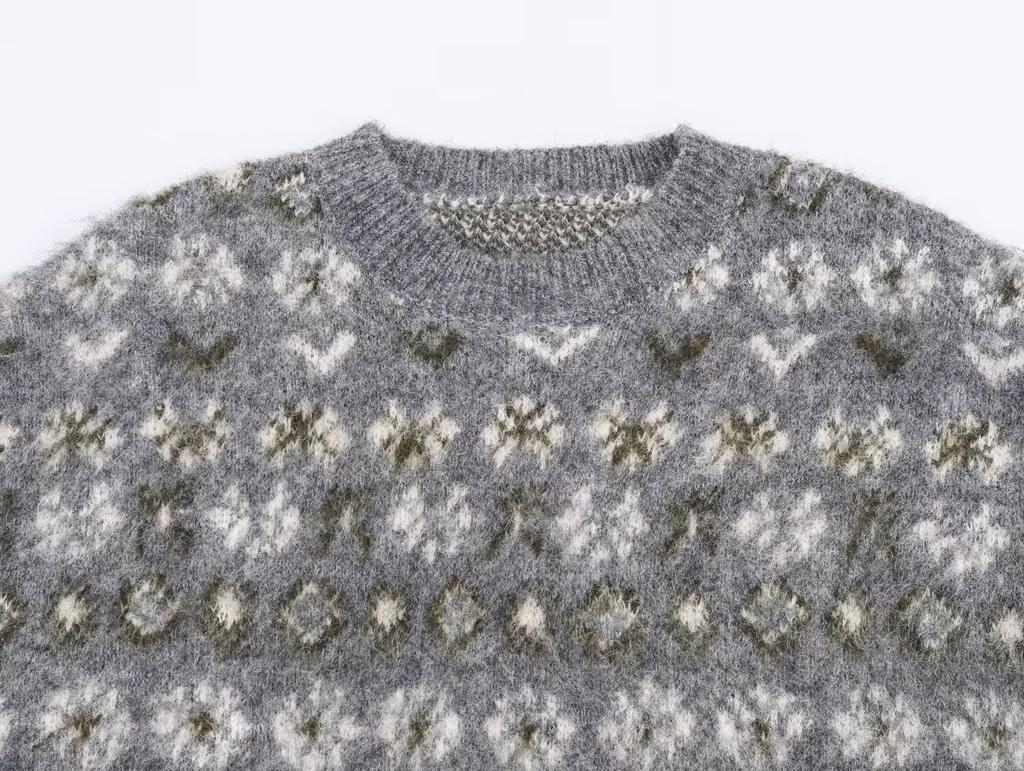 European and American style, new women's clothing, foreign-style color-rubbing effect jacquard knitted sweater 2142/230/802