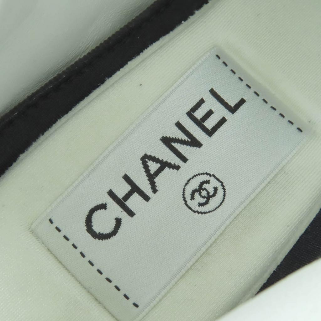 Very Good CHANEL Low cut sneakers COCO Mark Lace-up Suede Leather 36 G45208 Used