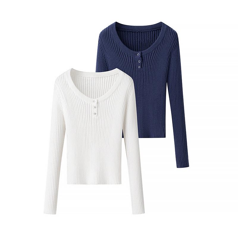 2024 Winter Women's European & American Fashion Round Neck Button-Embellished Sweater