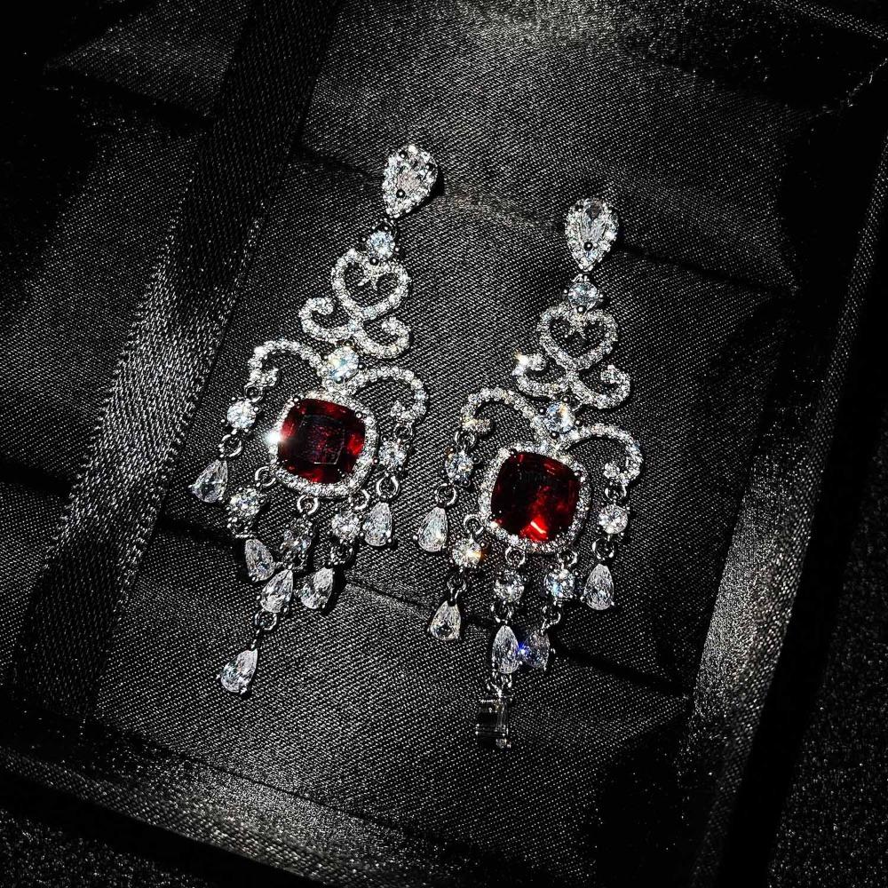 Luxury Bohemian Full Diamond Earrings Vintage Fringe Ruby Drop Earrings for Wedding Party Evening