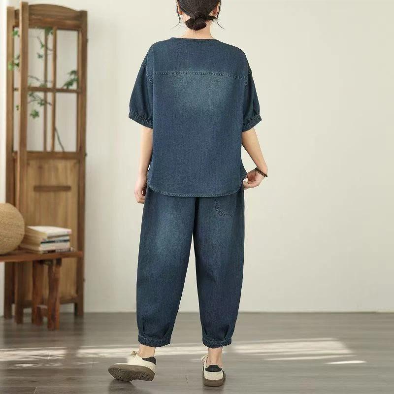 Pan Buckle Denim Suit for Middle-aged Elderly Women Summer Retro Embroidery Loose Two-piece Set