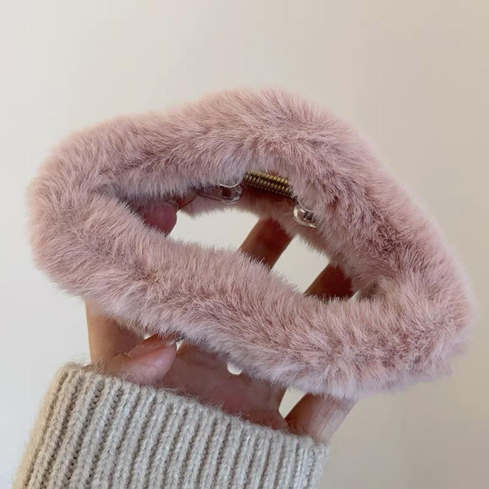 Plush Faux Rabbit Fur Crab Large Hair Claws Clips Women Girls Cloud Ponytail Hair Clamps Barrettes Clips Hair Accessories Winte