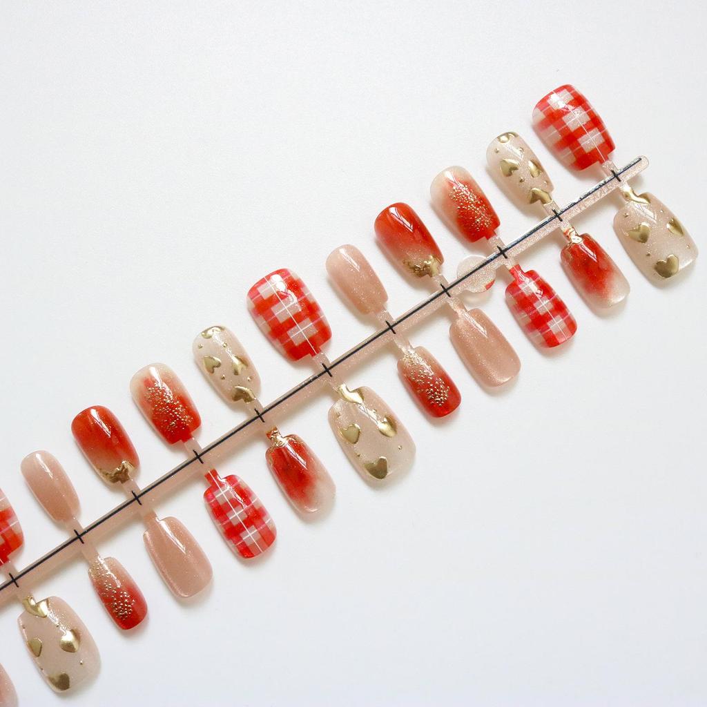 Cat Eye Gold Red Plaid Wearable Nails: Luxury Skin-Whitening Manicure Stickers