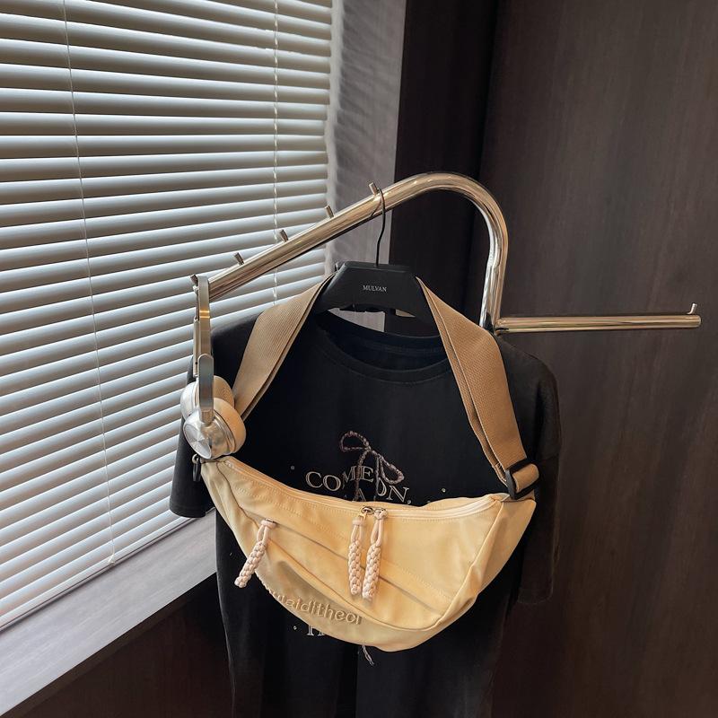 

new student leisure personalized bag women s dumpling bag large capacity messenger bag