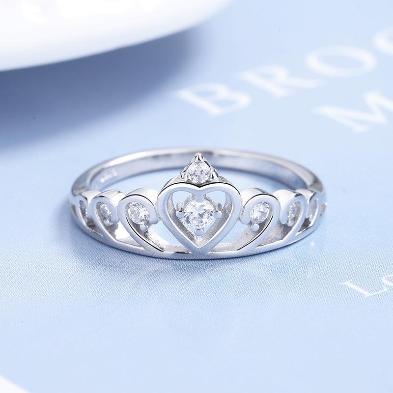 High-End S925 Sterling Silver Princess Crown Rhinestone Heart Ring for Women – European and American Style Index Finger Jewelry