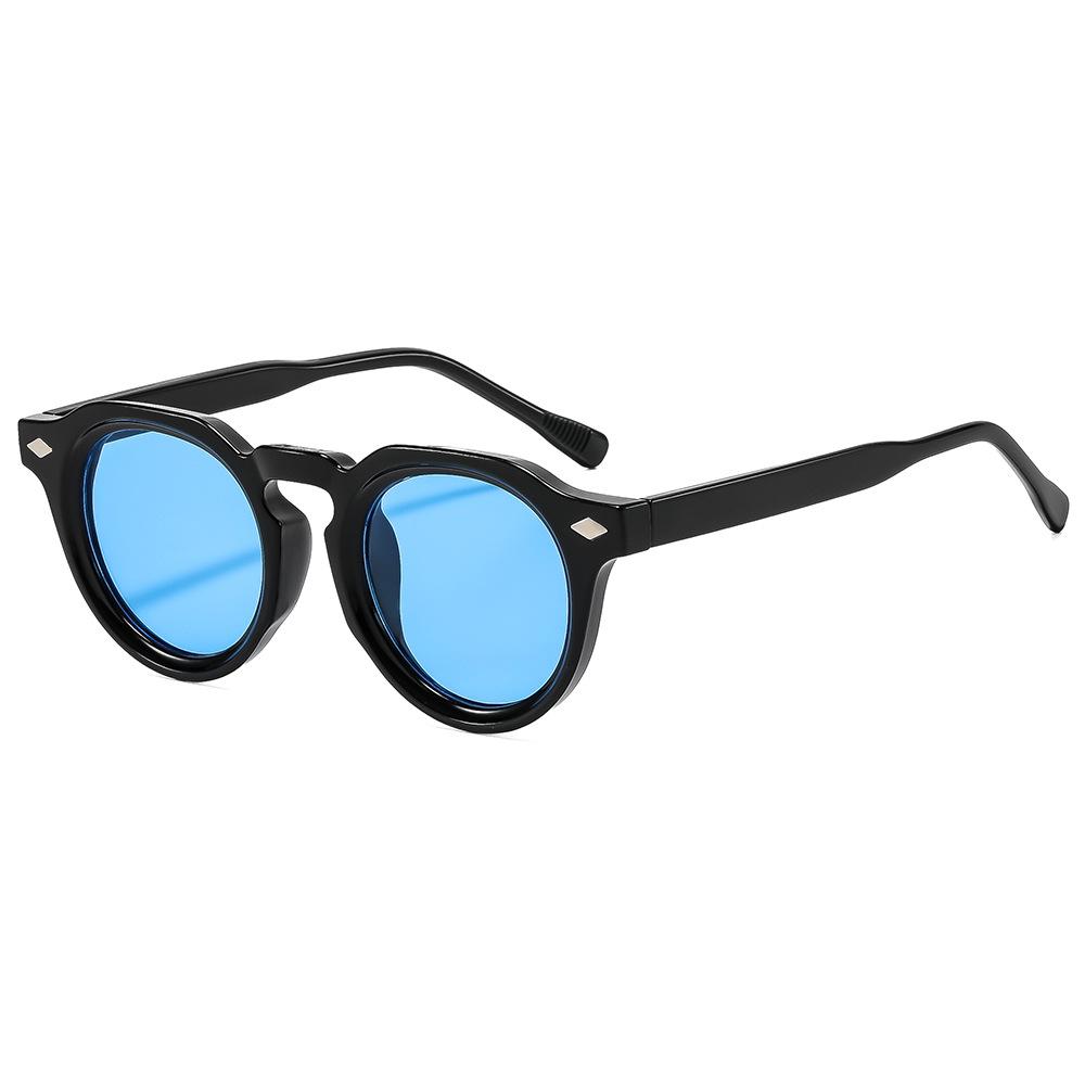 Retro Female Sunglasses Artist Small Oval Sun Glasses Casual Daily Sun Shades Rivets Decoration UV400